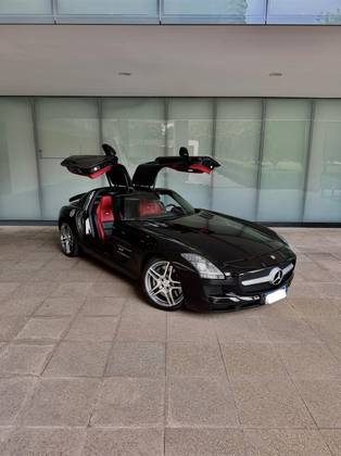 MERCEDES-BENZ SLS AMG 6.2 V8 GASOLINA SPEEDSHIFT MERCEDES-BENZ SLS AMG 6.2 V8 GASOLINA SPEEDSHIFT